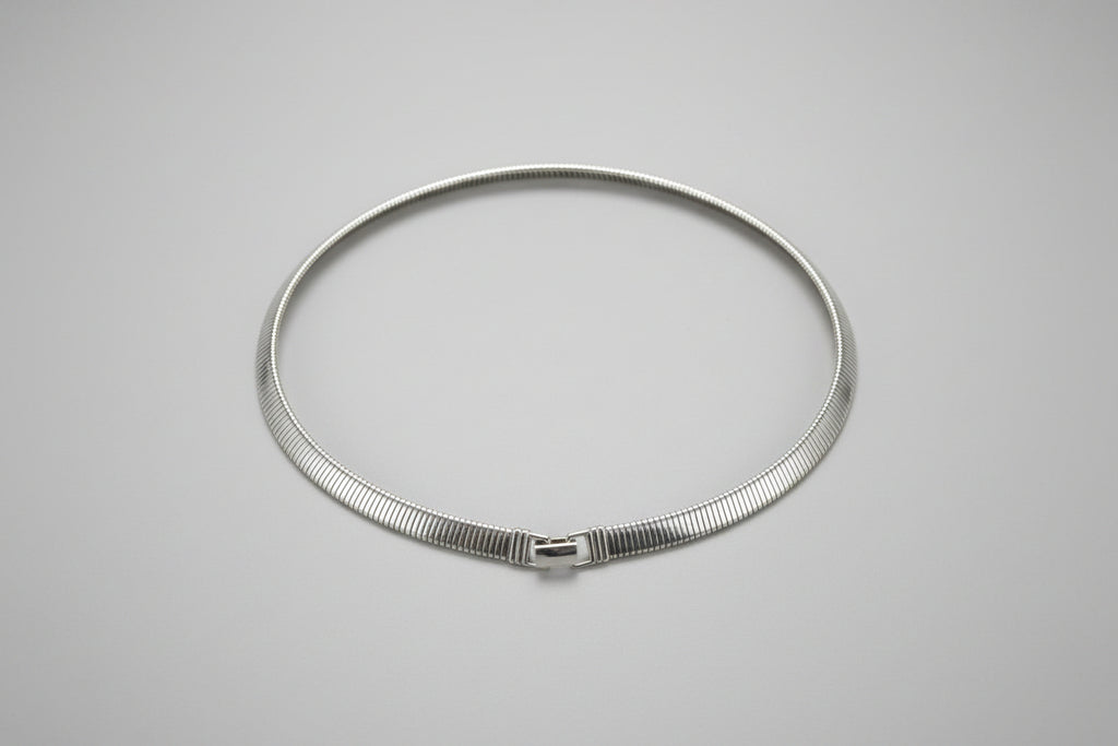 Unsigned Two-Tone Omega Collar Choker Necklace with Gold Oval Cabochon Center, c. 1980s — view 3